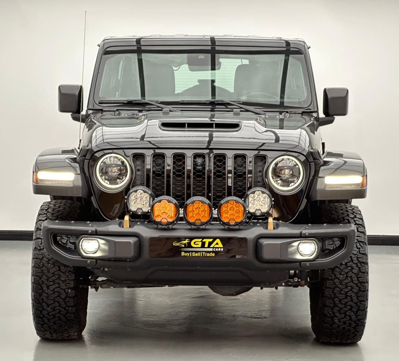 جيب رانجلر أنليميتد 2023 Jeep Wrangler Rubicon 392 SRT, Feb/2027 JEEP Warranty, Excellent Condition, GCC