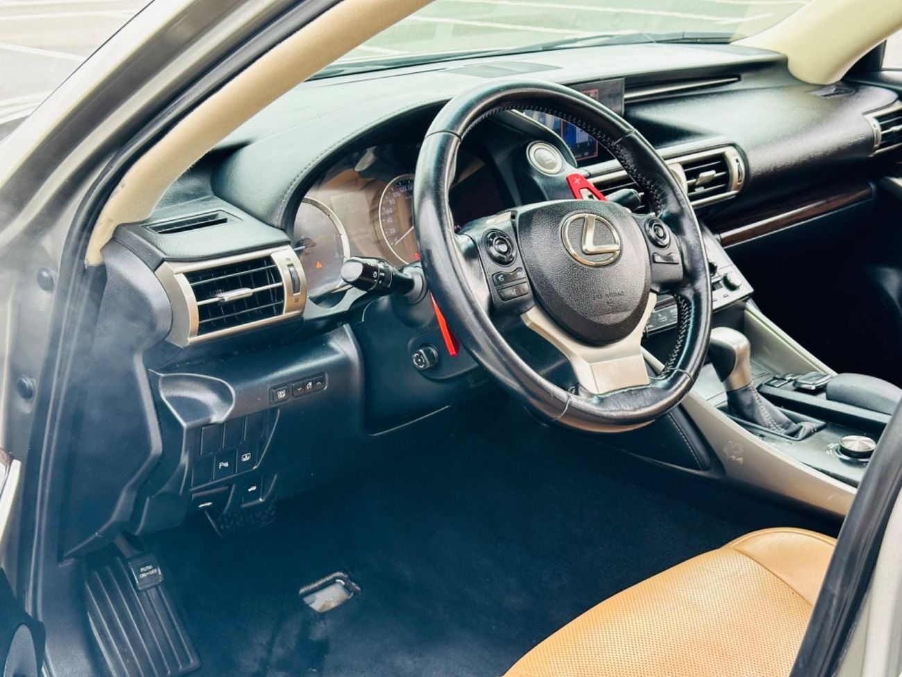 Lexus IS 200 Prestige LEXUS IS200T MODEL 2016 GCC SPACE FULL OPTION