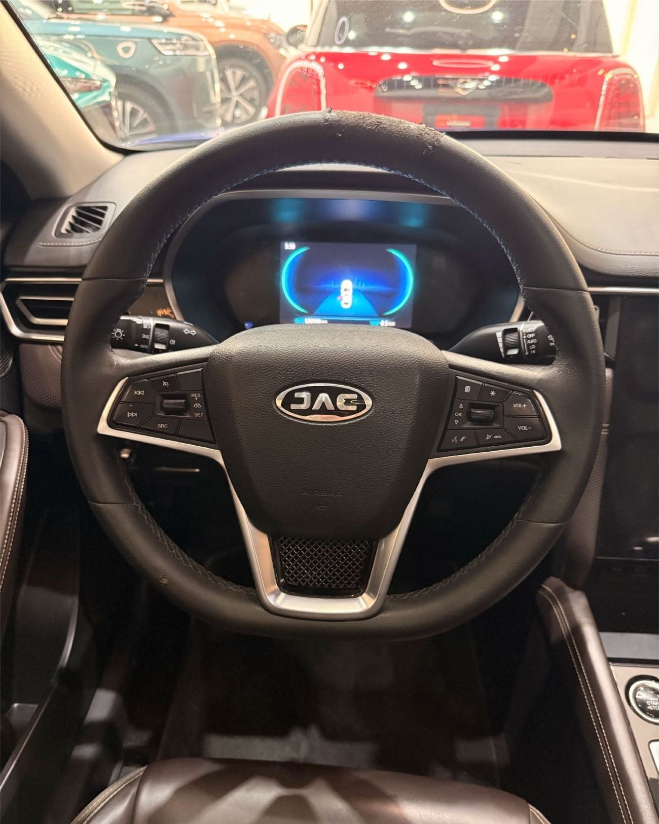 جاك J7 INTELLIGENT 2023 | مواصفات دول مجلس التعاون الخليجي | حالة جيدة