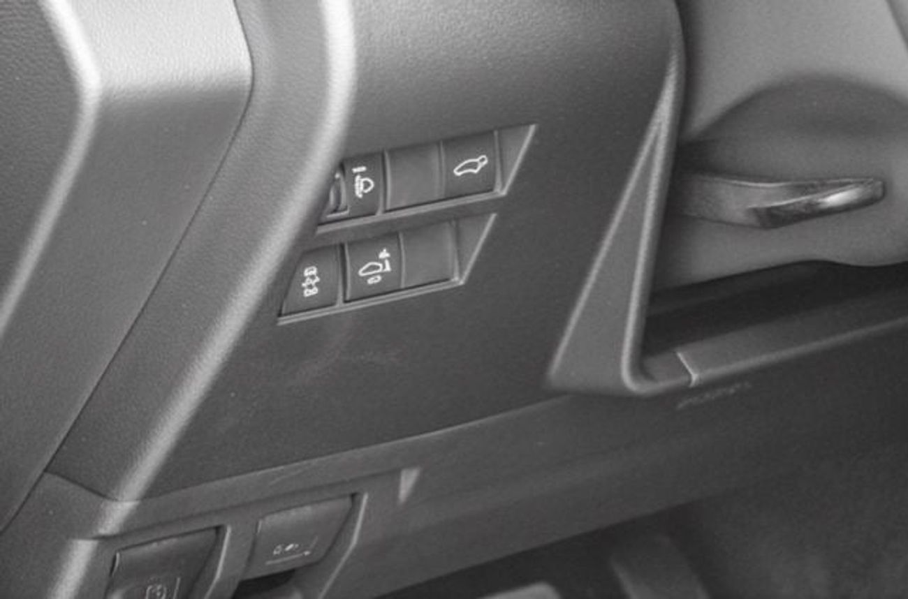 تويوتا لاند كروزر GXR 3.5L