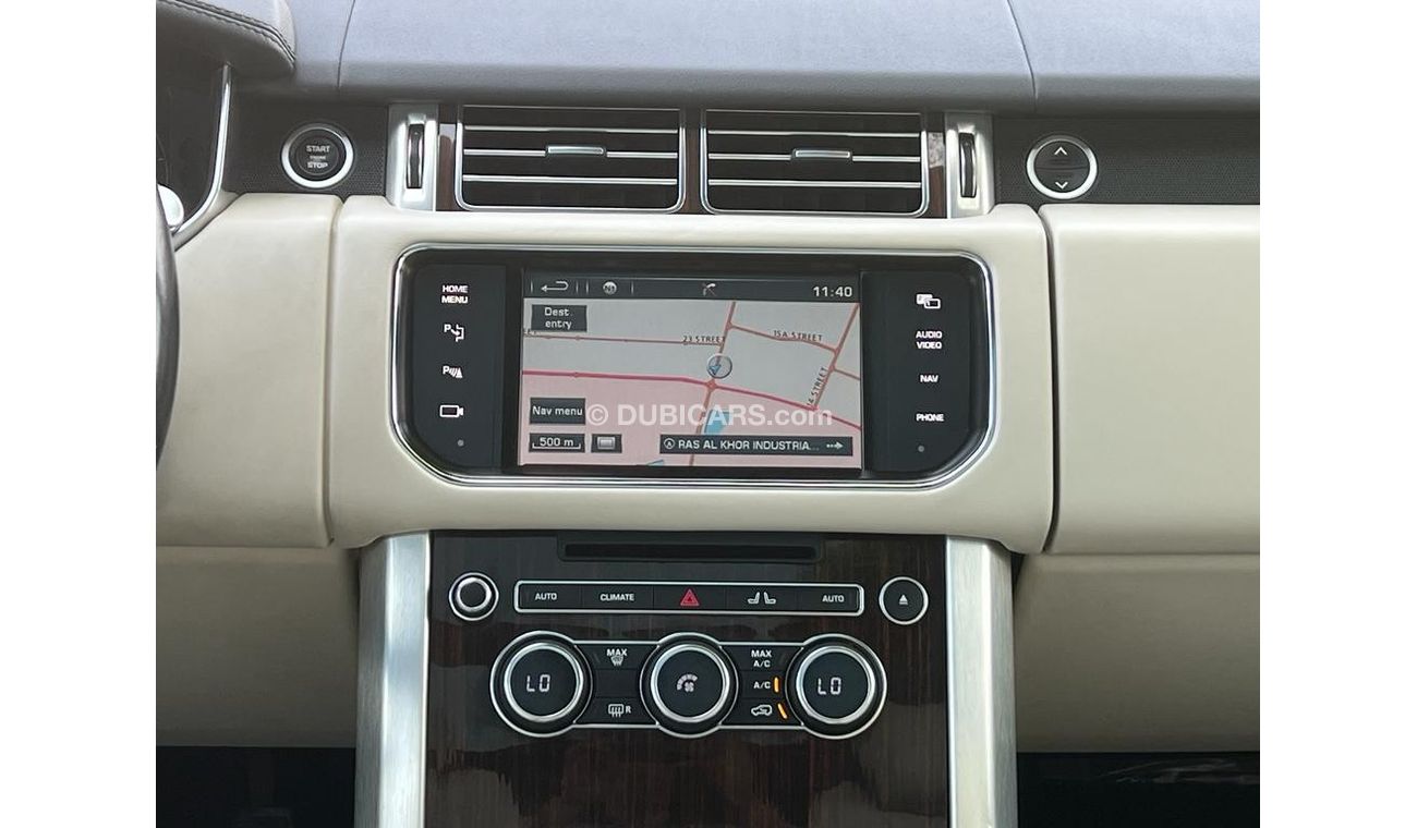 Land Rover Range Rover RANGE ROVER VOGUE SE 2015 GCC SUPERCHARGED WITH WARRANTY SERVICE HISTORY