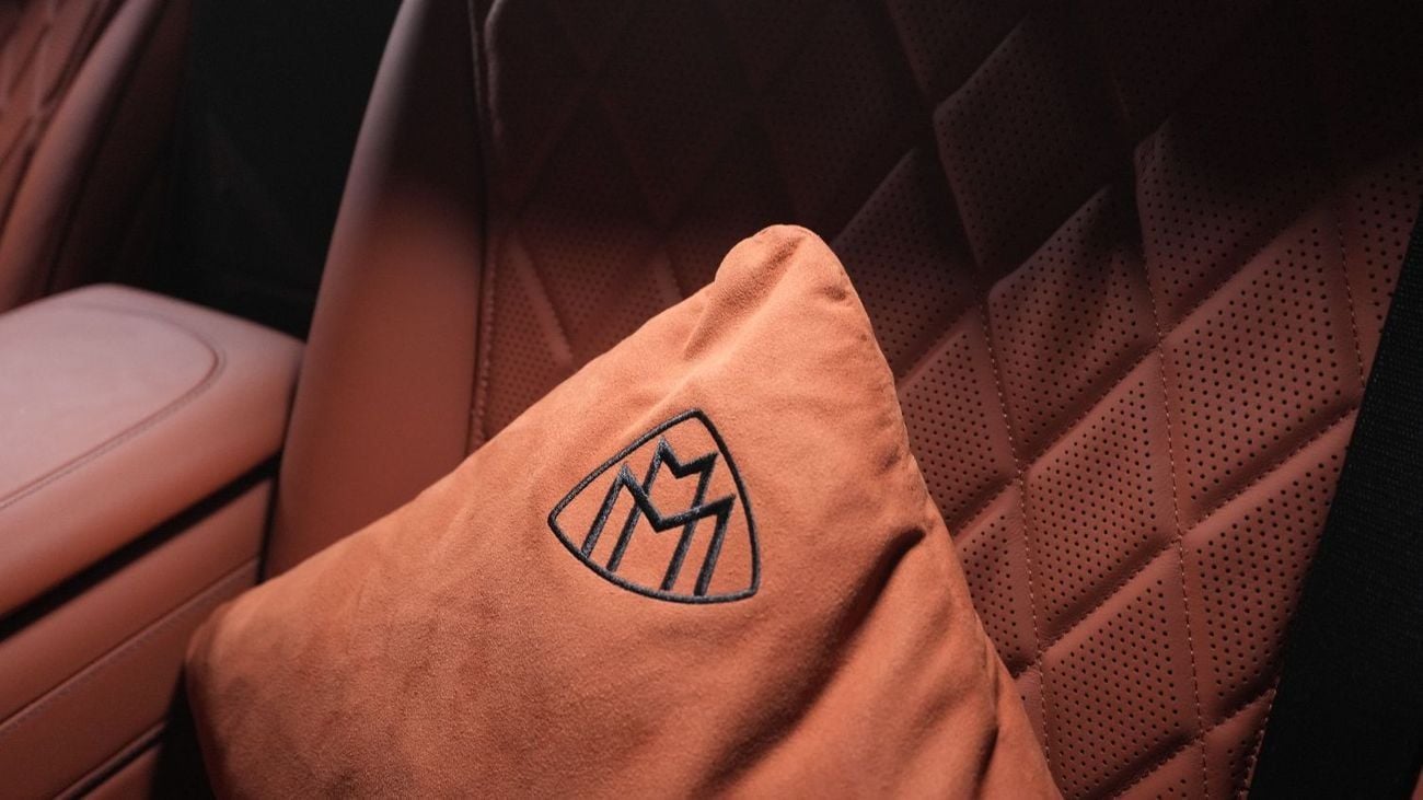 مرسيدس بنز S 500 4 MATIC LONG | LIMITED OFFER | IMMACULATE CONDITION | MAYBACH KIT