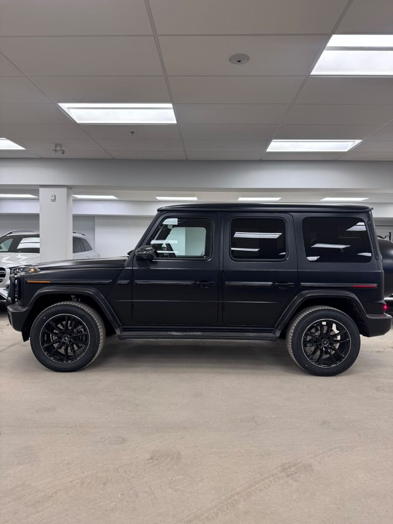 Mercedes Benz G550