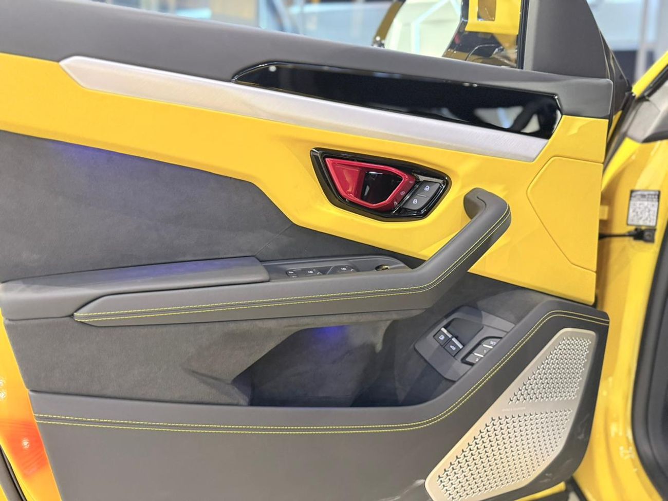 Lamborghini Urus 2025 LAMBORGHINI URUS SE BRAND NEW KOREAN SPECS FOR EXPORT STD 4.0T V8