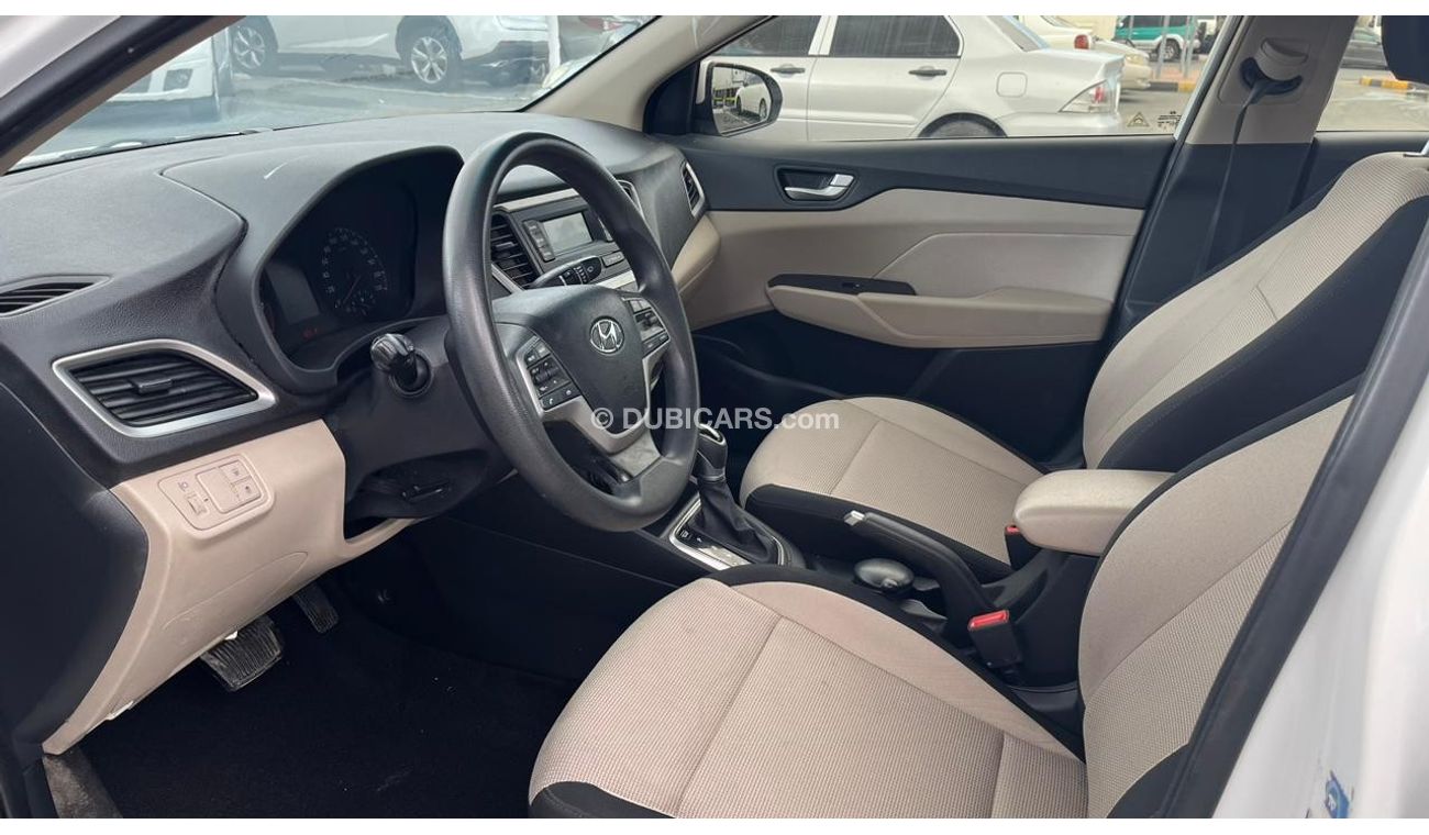 Hyundai Accent GCC خليجي