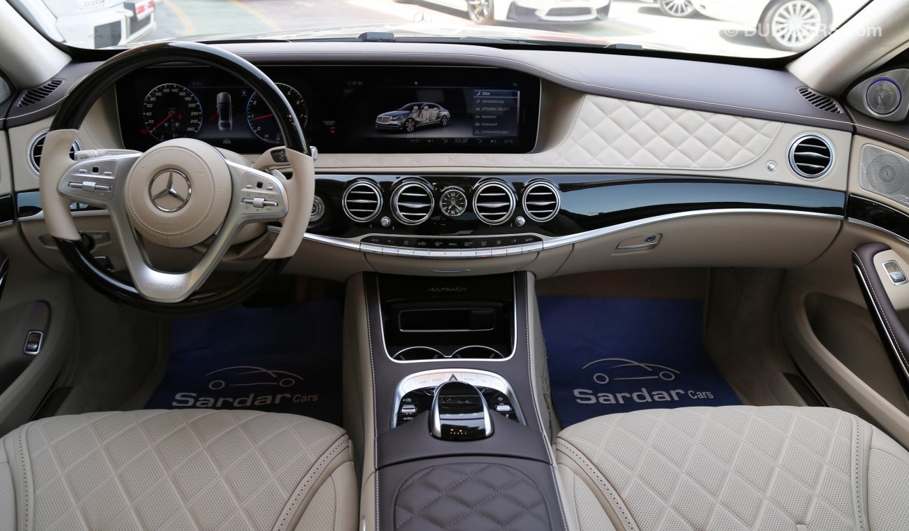 مرسيدس بنز S 560 Maybach