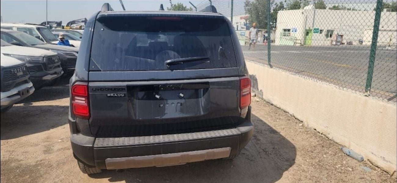 Toyota Prado TOYOTA PRADO FULL OPTION RIGHT HAND DRIVE 2025