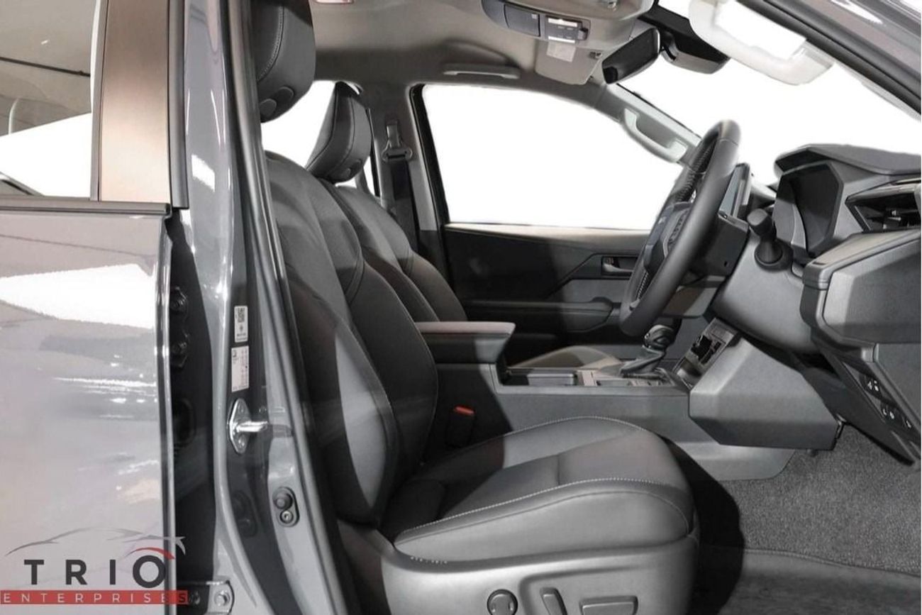 Toyota Hilux TOYOTA HILUX TRAVO OVERLAND PLUS - 2.8L- DSL - AT - 2026MY