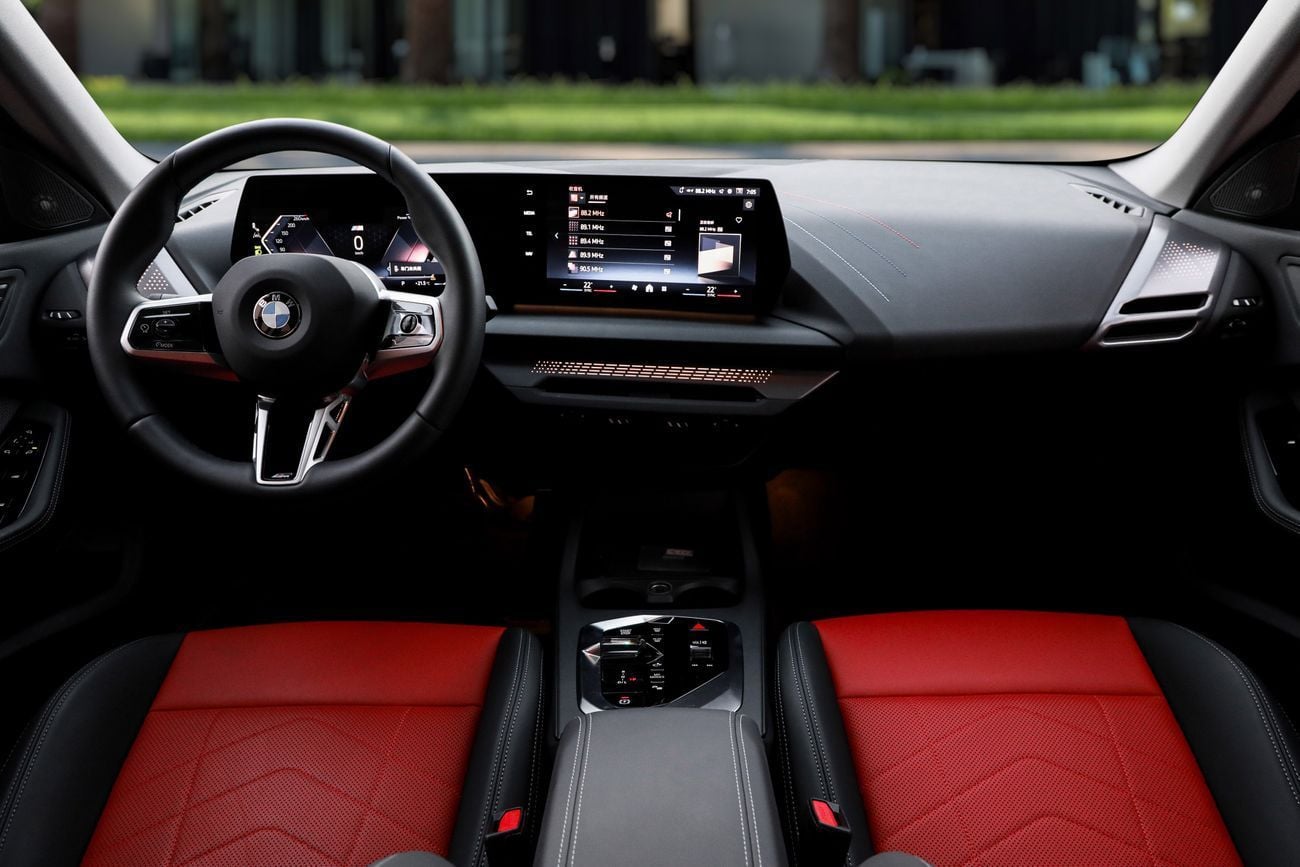 بي أم دبليو 225L 225i | 2,801 P.M | 0% Downpayment | M-Kit | IMMACULATE | Ramadan Offer!