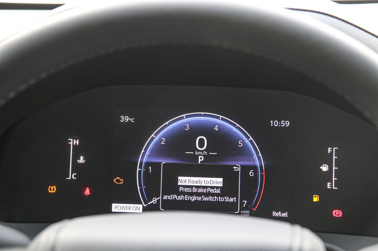 تويوتا لاند كروزر EXR 4.0L Toyota Land Cruiser GXR 2025 | 4L Basic | White- Black | Best Price