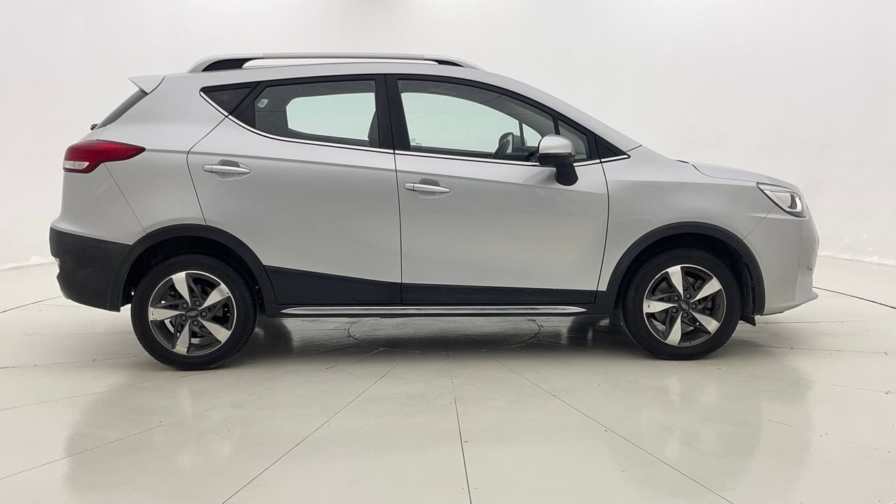 جاك JS3 LUXURY 1.6 | بدون دفعة مقدمة | اختبار القيادة في المنزل