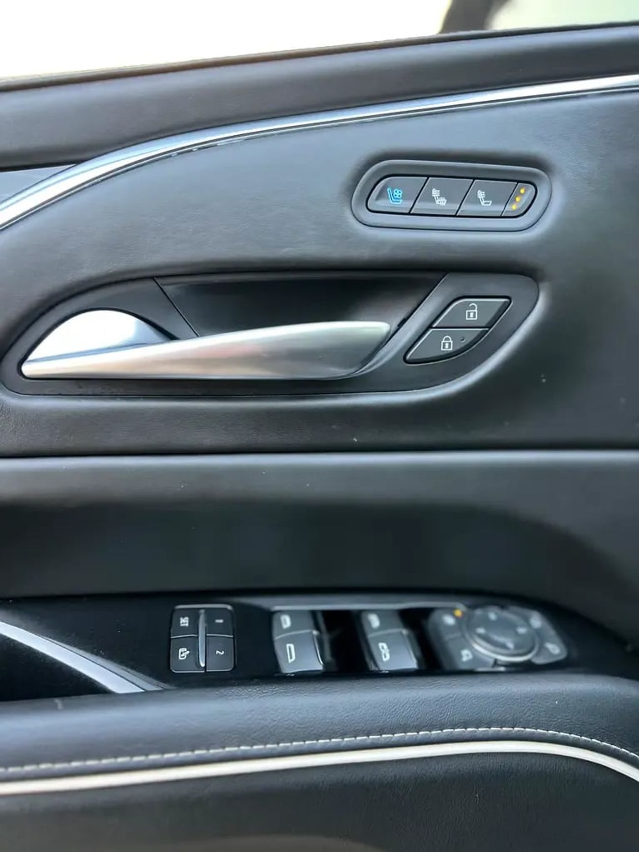Cadillac Escalade V SERIES Cadillac Escalade 2023 GCC specs