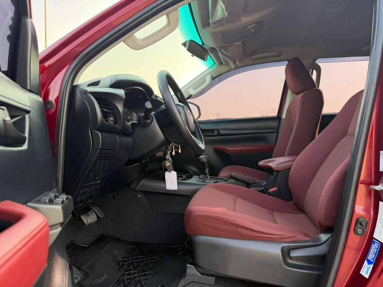 Toyota Hilux GR SPORT 2022 Toyota Hilux Modified - 2.7L V4 AWD -GCC- Full Off Road Rollbar - Rear CAM & Multi Me