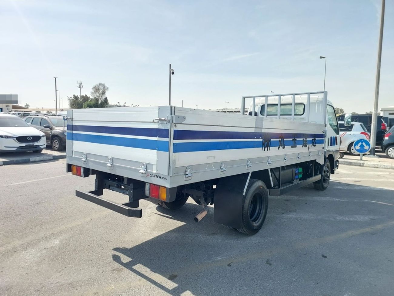 Mitsubishi Fuso Canter MITSUBISHI CANTER TRUCK RHD 1997 MODEL 4.5 L DIESEL MANUAL(PM32294)