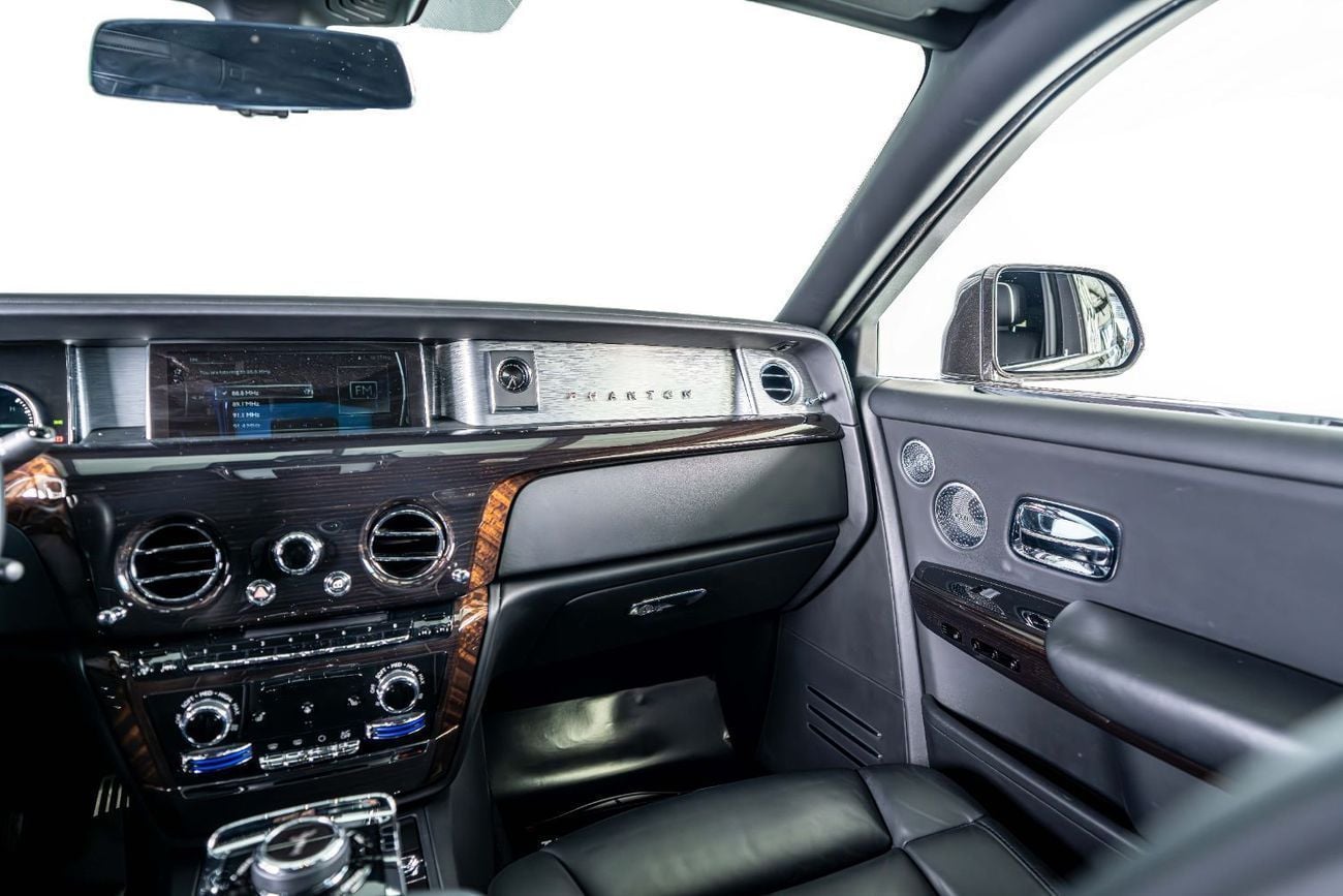Rolls Royce Phantom STANDARD 6.8L Diamond Grey Exterior Color-24 Inch Chrome Rims-Star Light System