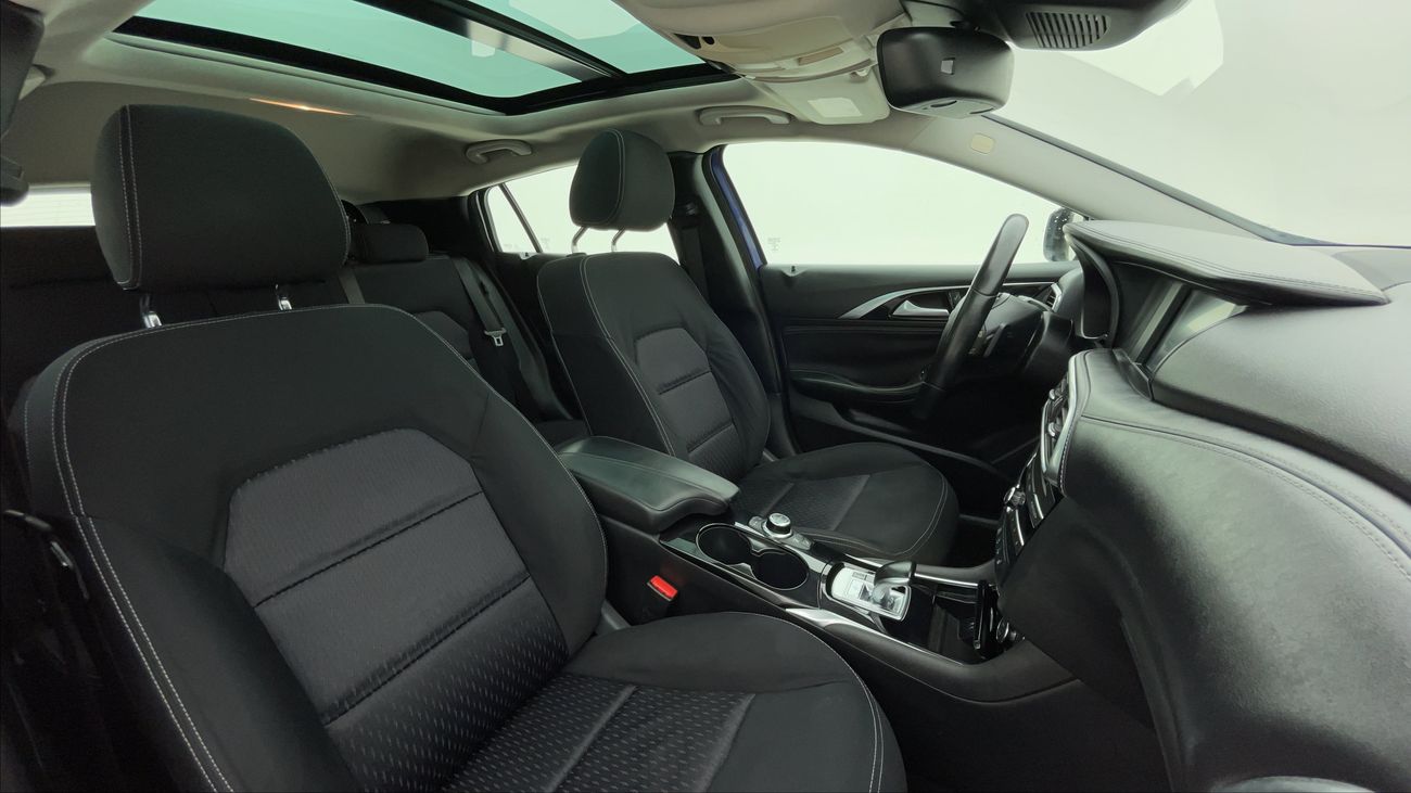 Infiniti Q30 LUXE 1.6 | Zero Down Payment | Free Home Test Drive