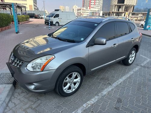 Nissan Rogue S (NON GCC)