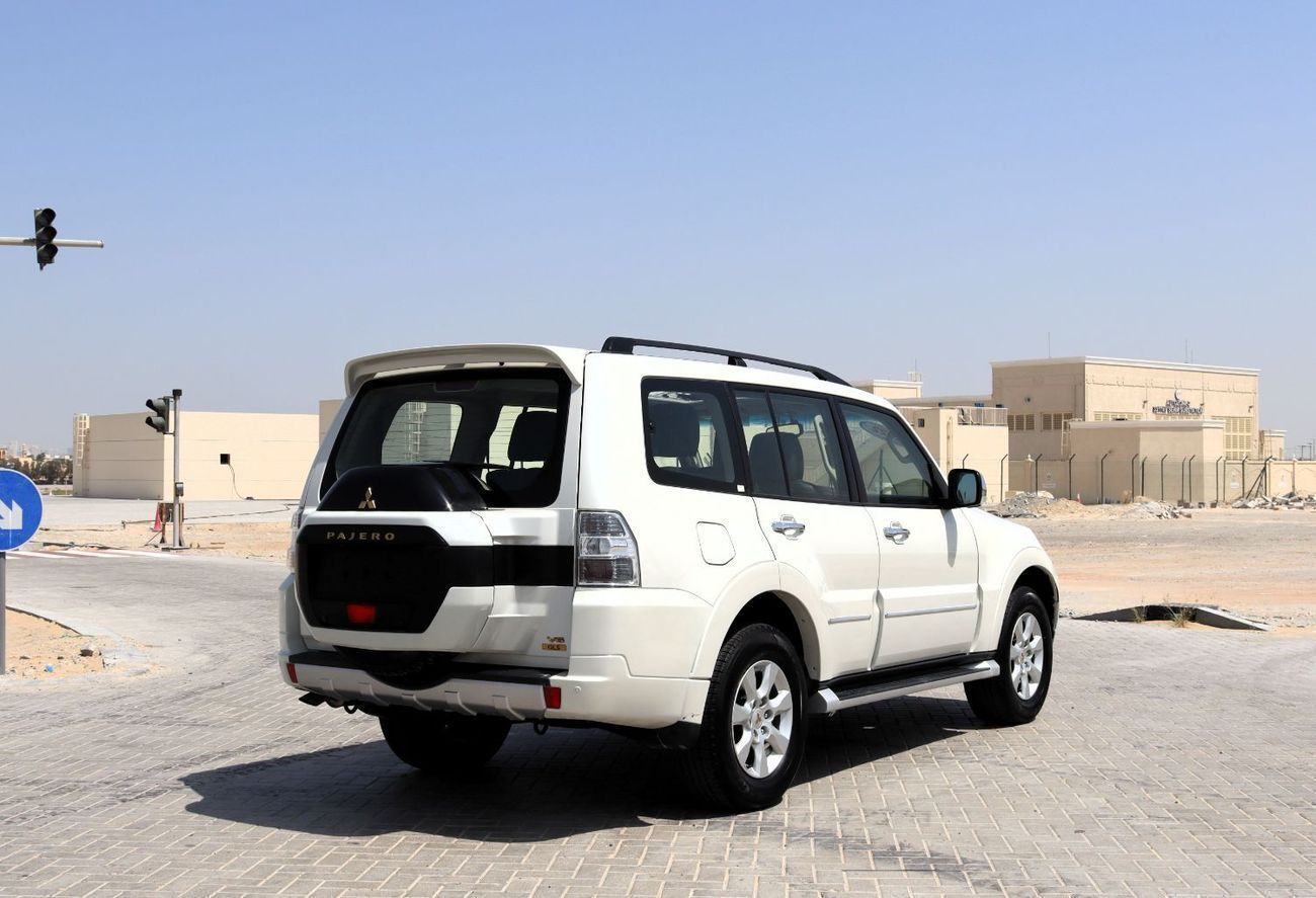 ميتسوبيشي باجيرو ميتسوبيشي باجيرو 2022 خليجى  بحالة ممتازة، مسافة 63,000 كم، بمحرك 3000 سى سى  6 سلندربسعر 67,000 دره