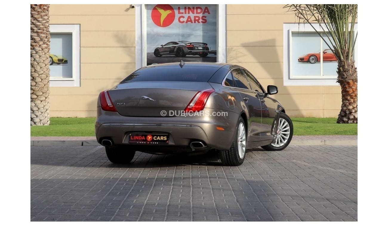 Jaguar XJ Luxury X351