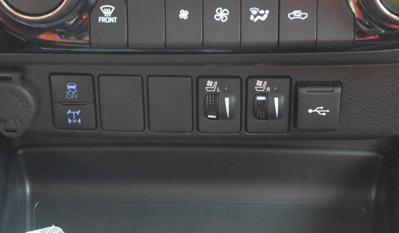 Toyota Hilux S GLX 2.7L 4WD A/T Hilux S GLX 2.7L SR5- AT- 4WD