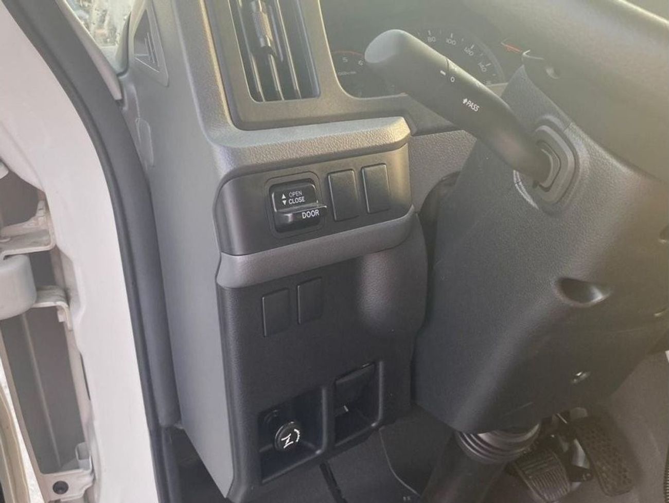 Toyota Coaster Toyota Coaster 4.2L Diesel 1HZ 30 Seater 2024YM