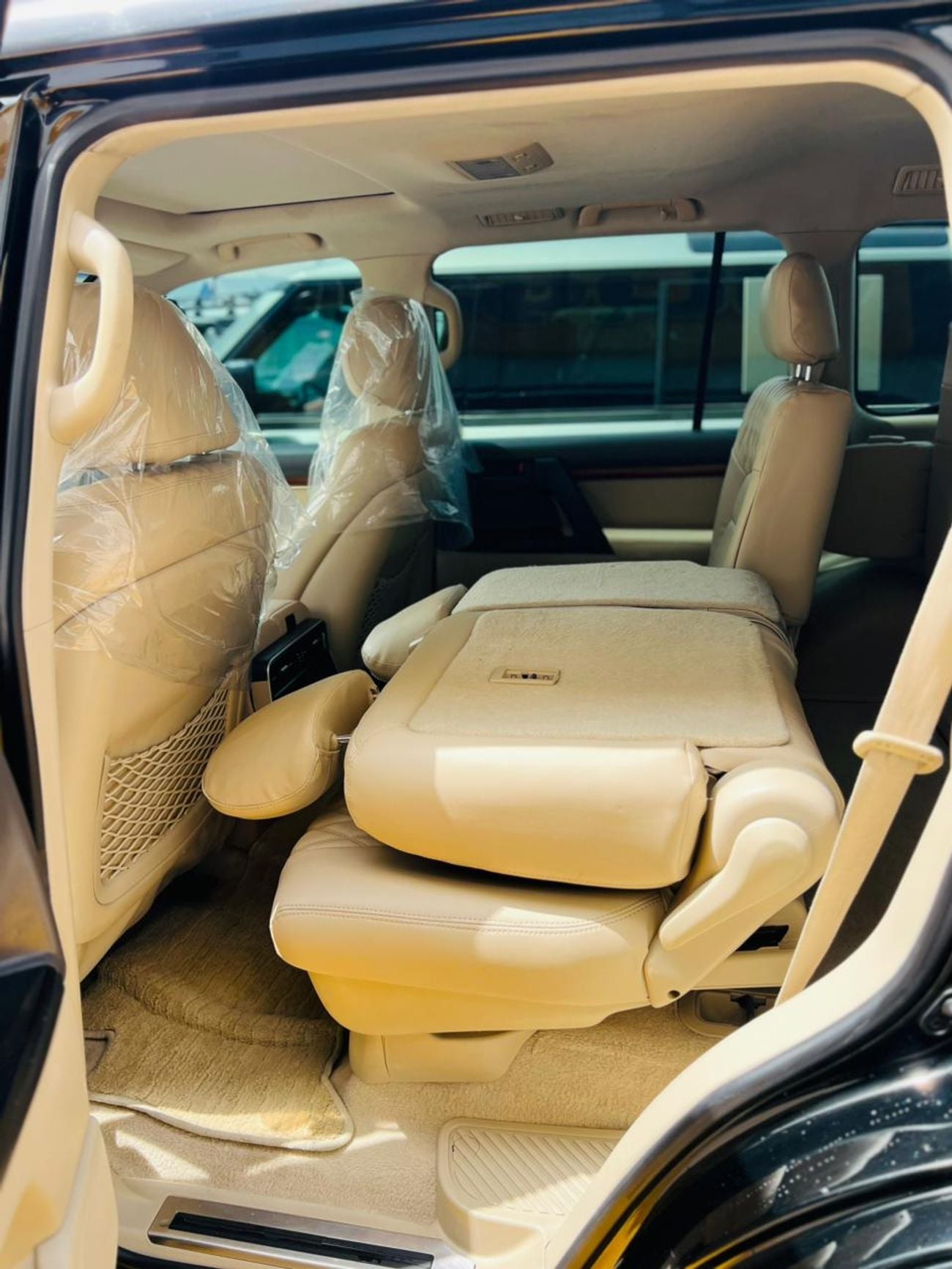 تويوتا لاند كروزر GXR 4.0L (271 HP) 4WD