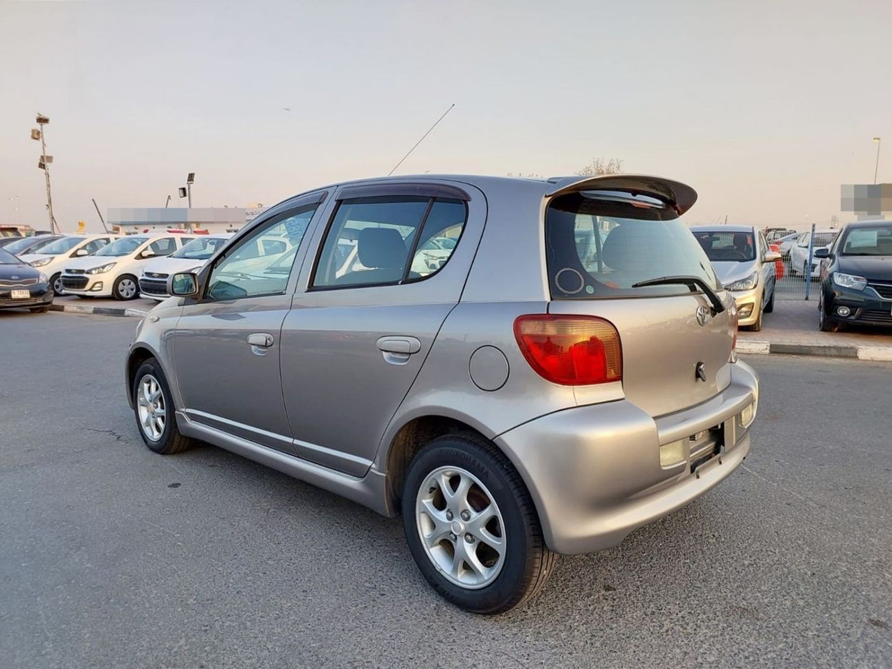 Toyota Yaris TOYOTA VITZ RIGHT HAND DRIVE(PM61356)