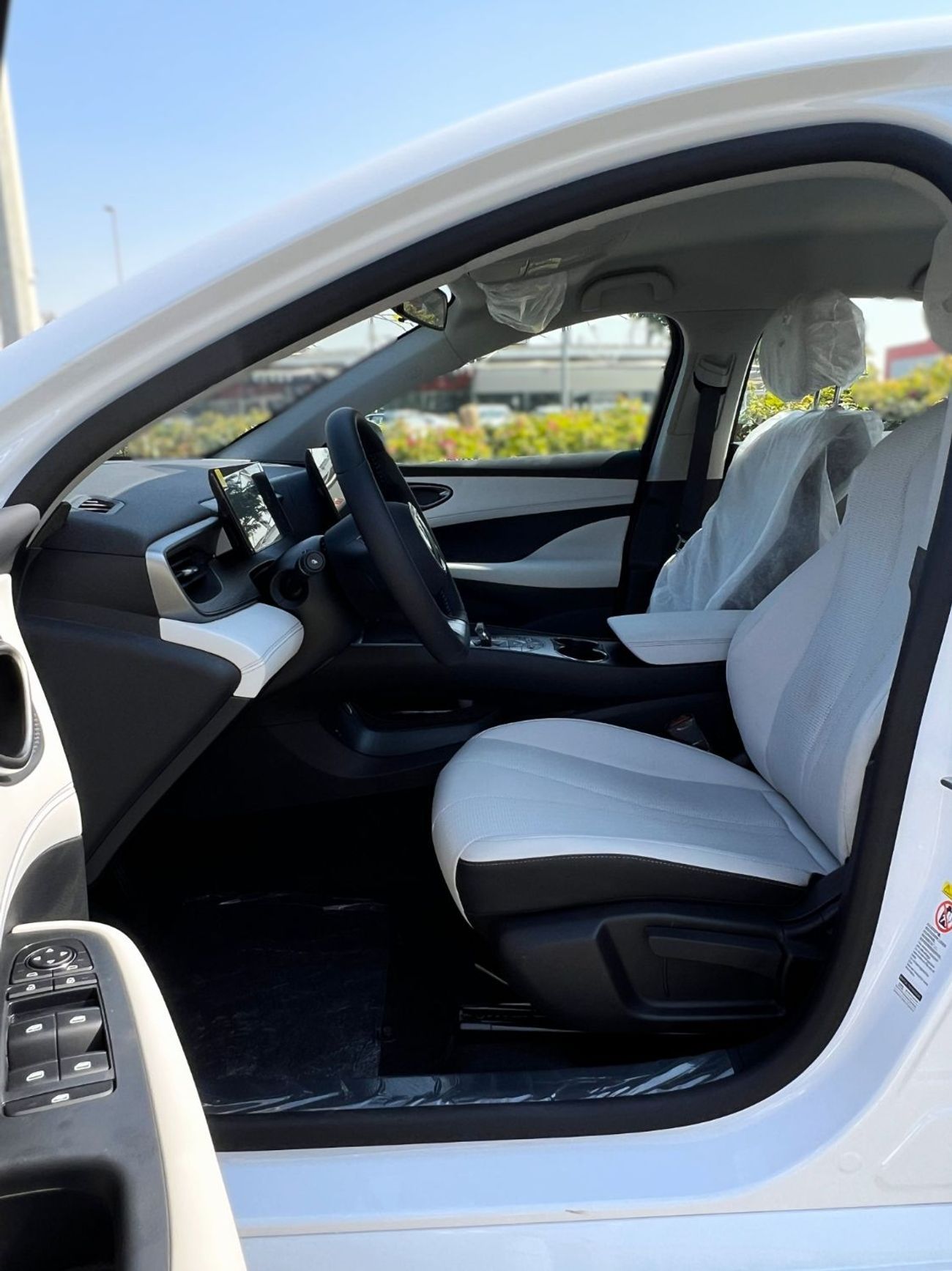 بي واي دي سيل 05 DM-i BYD Seal 05 DM-i (PHEV)-1.5L-Model: 2025