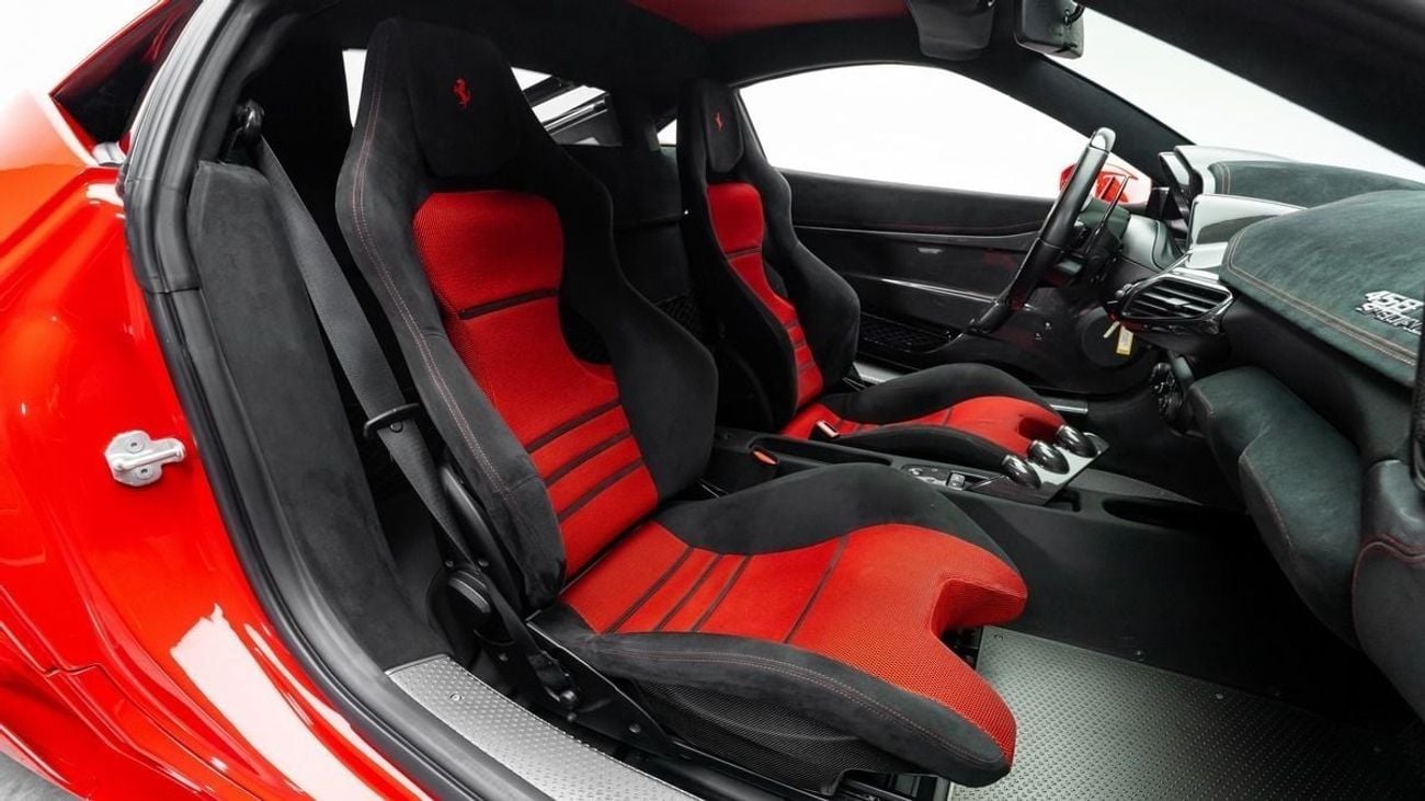 Ferrari 458 Speciale - 2014 - GCC Specs