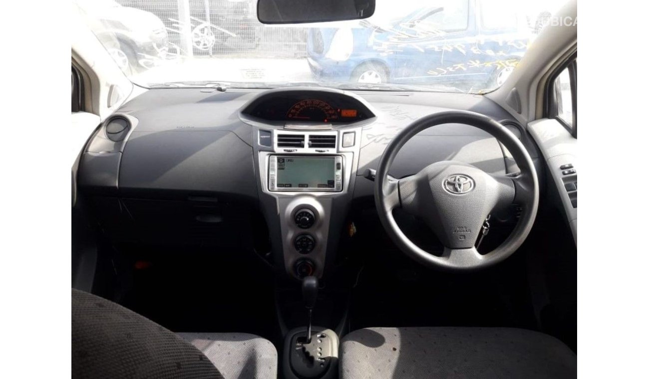 Toyota Vitz Toyota Vitz RIGHT HAND DRIVE (Stock no PM 387 )