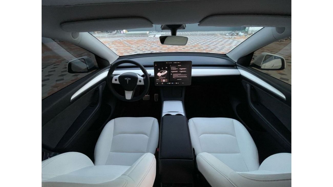 Tesla Model Y TESLA MODEL Y LONG RANGE DUAL MOTOR MODEL : 2023 MILEAGE : 24,000 km PRICE : 172,000 DIRHAMS Gulf sp