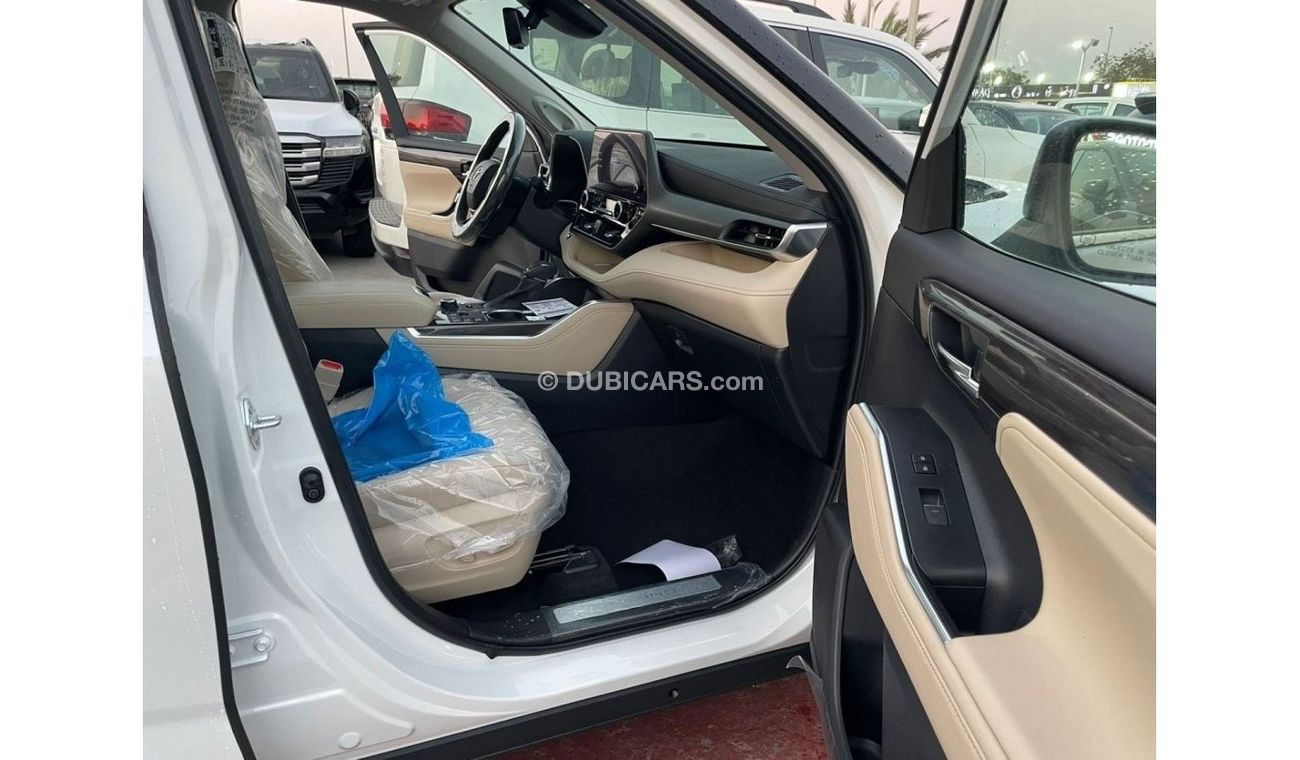Toyota Highlander LIMITED 2.4L TURBO CANADIAN SPEC 2023 MODEL