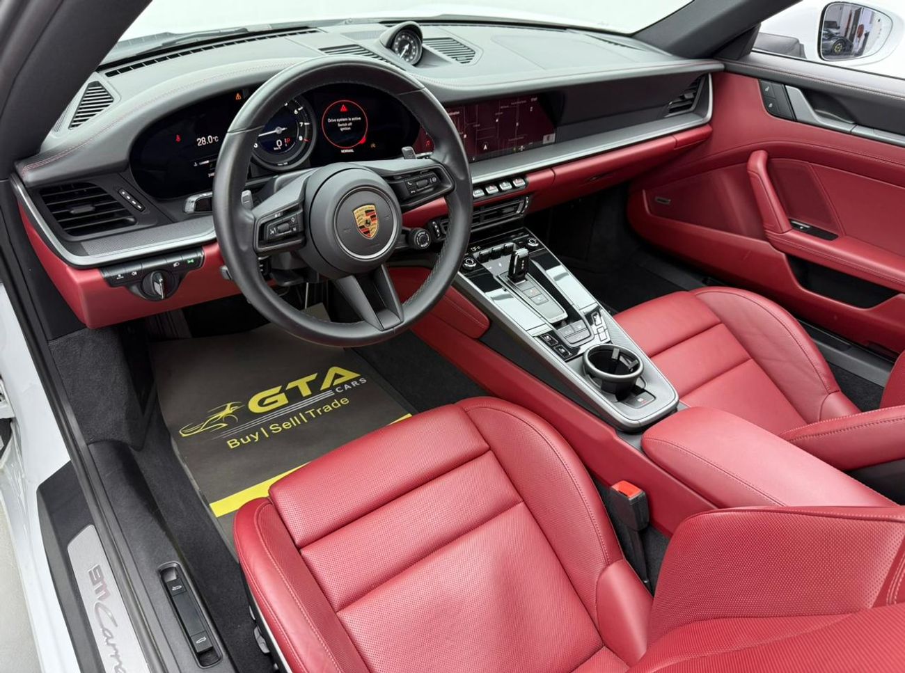 Porsche 911 Carrera 4S 3.0L (444 HP) Coupe