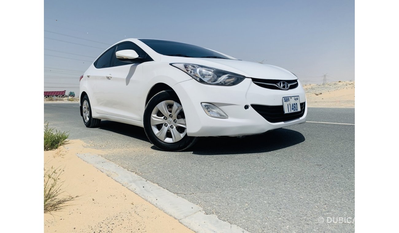 هيونداي إلانترا 2012 MINT CONDITION 1.8L GCC SPECS