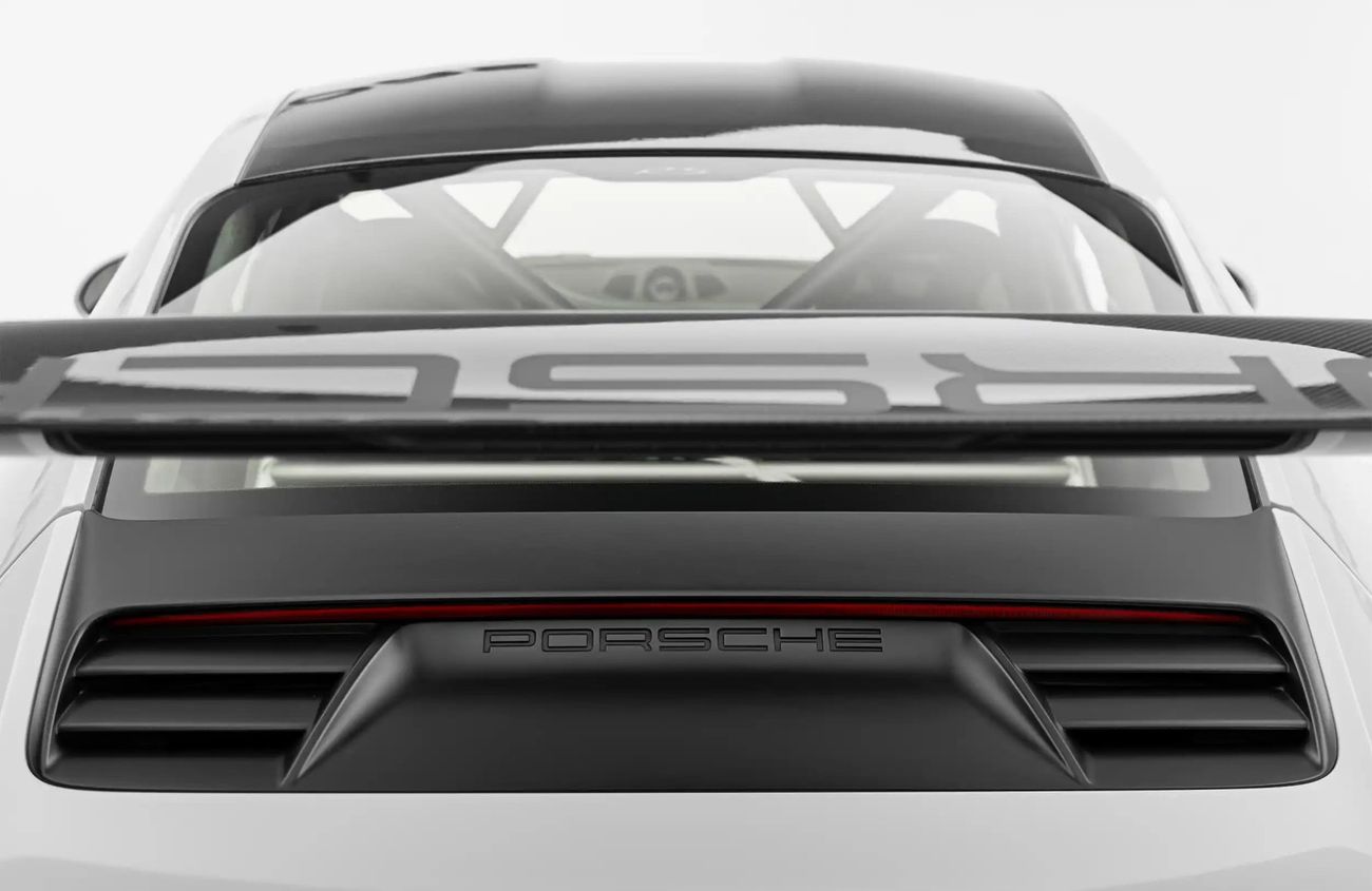 Porsche 911 4.0L F-6 Naturally Aspirated Engine