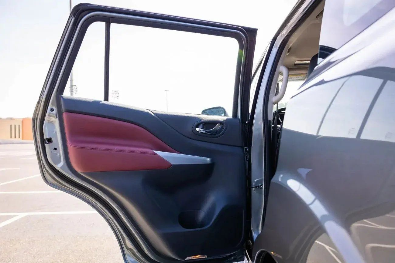 نيسان إكستيرا Nissan X-Terra Platinum PTR AT -MY2023- Grey