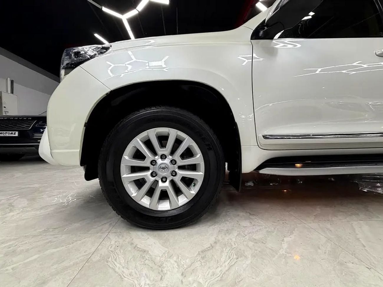 تويوتا برادو VXR 4.0L 4WD