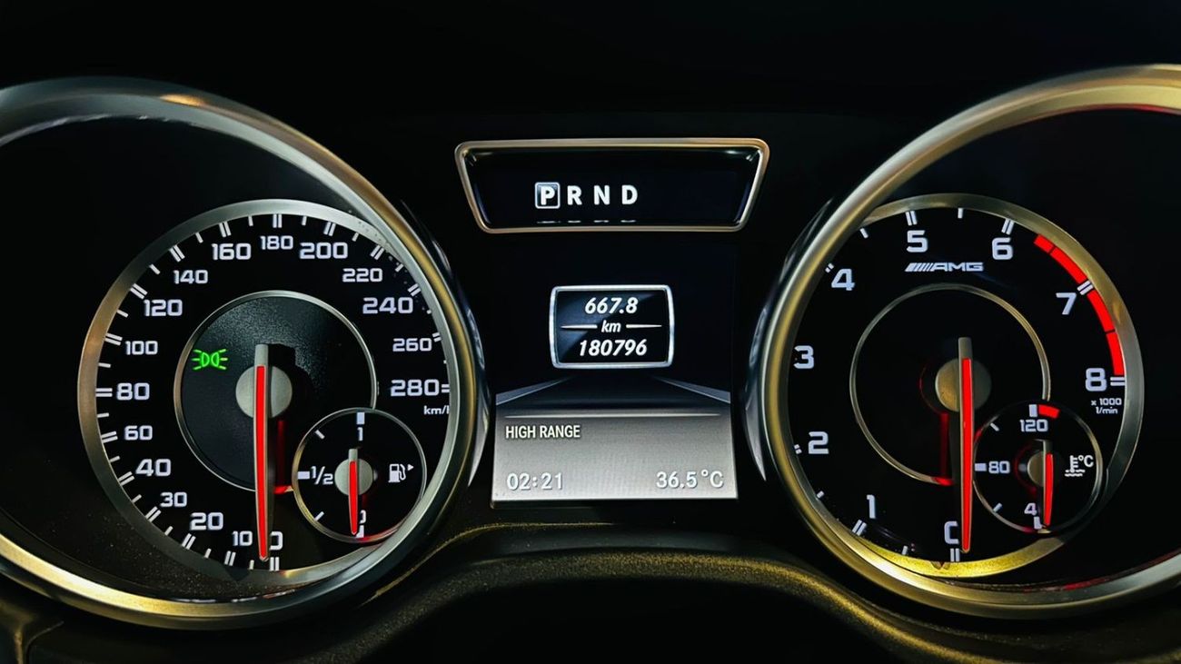 مرسيدس بنز G 63 AMG FULL SERVICE HISTORY | MERCEDES G 63 AMG 2013 | GCC | ORIGINAL PAINT | NO ACCIDENTS