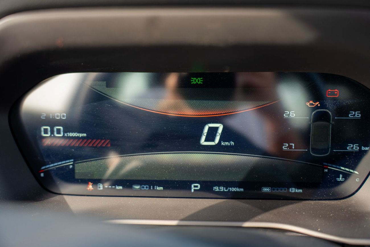 أم جي 5 MG5 2025 1.5L Petrol