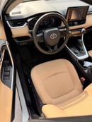 Toyota RAV4 XLE HEV Hybrid XLE 2.5L