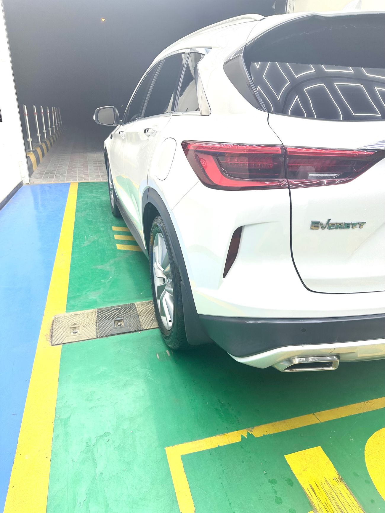 Infiniti QX50 Luxe Essential Proassist 2.0L