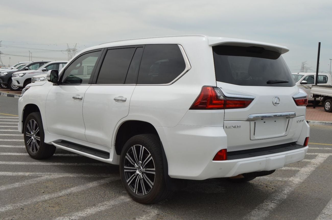 لكزس LX 570 Right Hand Drive  Year: *2019* *Full option* Engine: 5.7L V8