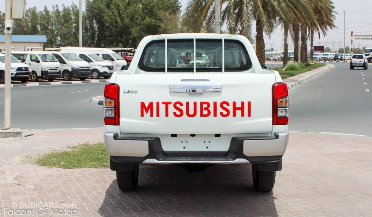 Mitsubishi L200 MITSUBISHI L200 2.4L MT DC 4WD 2022 GLX CHROME #ML001