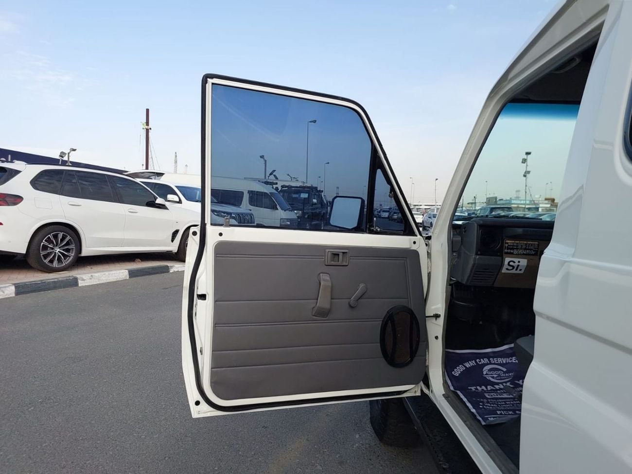 Toyota Land Cruiser TOYOTA LAND CRUISER HARDTOP SUV RHD 1998 MODEL 4.2 L DIESEL MANUAL(PM16921)