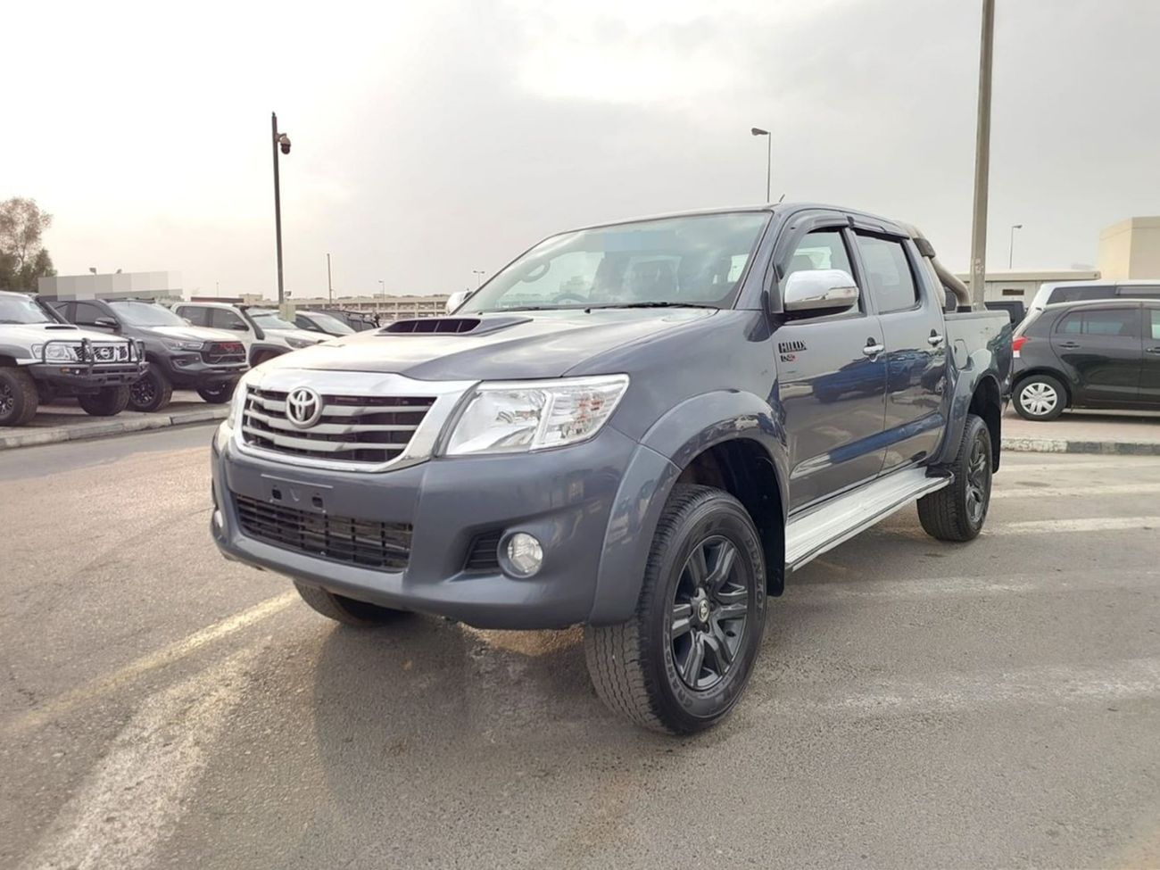 تويوتا هيلوكس TOYOTA HILUX PICKUP RHD 2013 MODEL 3.0 L DIESEL AUTOMATIC(PM38204)