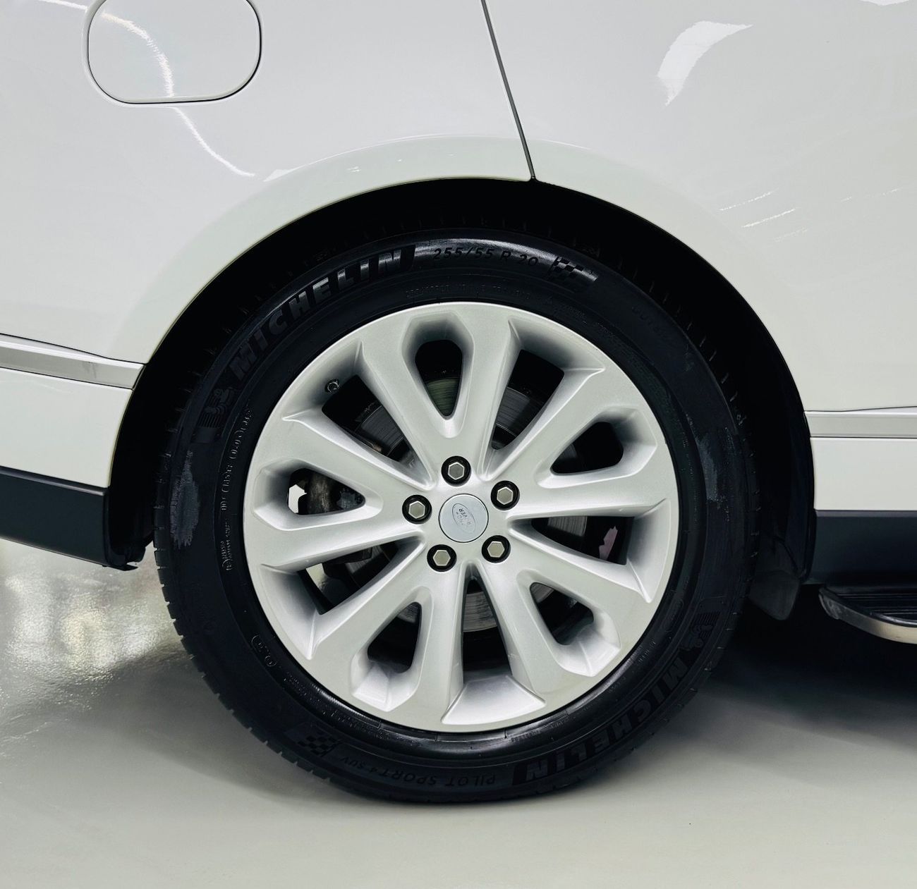 Land Rover Range Rover HSE 5.0L