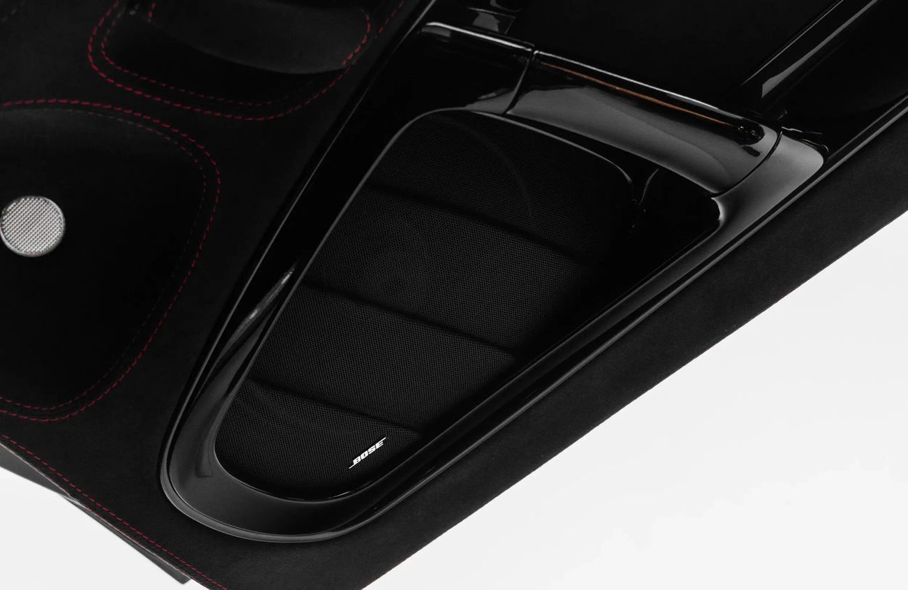 Mercedes-Benz SLR 5.5L V-8 Supercharged Engine