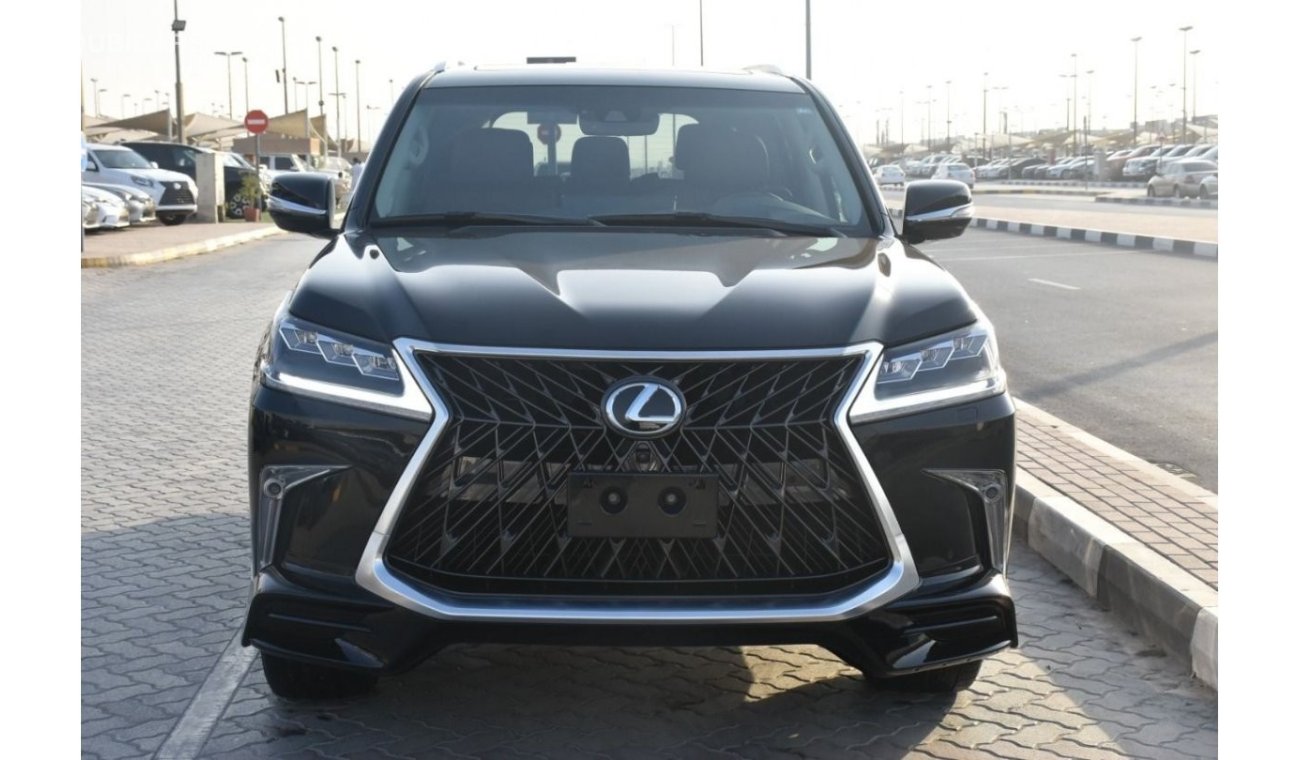 Lexus LX570 EXECUTIVE PACKAGE 2018 / CLEAN CAR / WITH WARRANTY