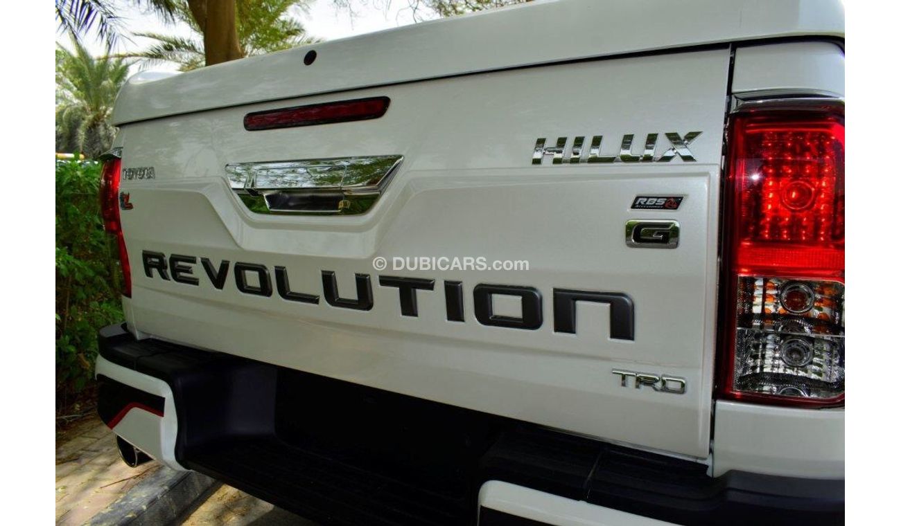 Toyota Hilux REVO REVOLUTION 2.8 DIESEL TRD- FULL