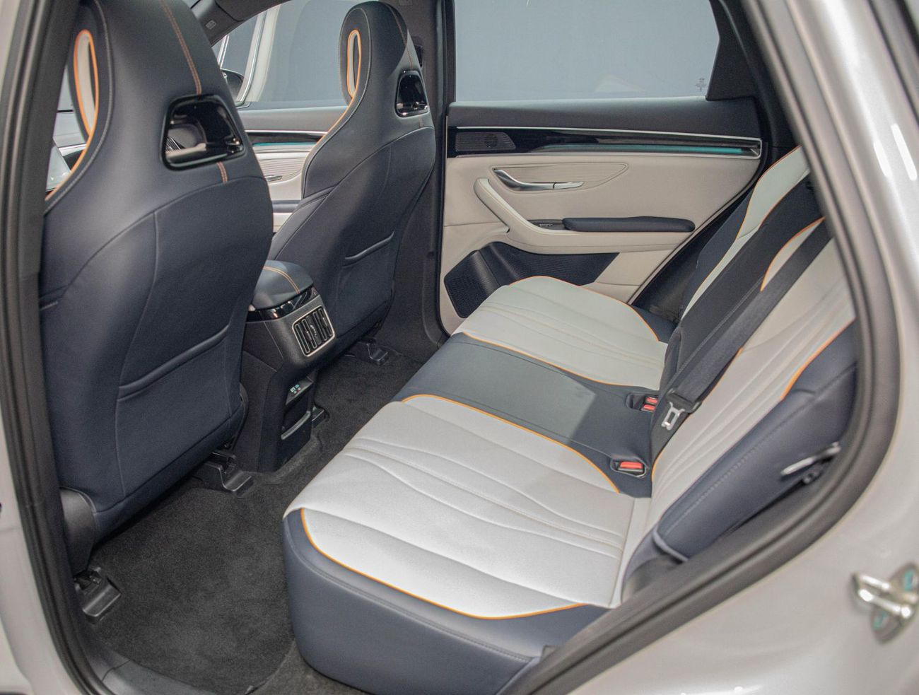 BYD Song L 1,650x60 • 20% DP • 2025 BYD Song Plus DM-I 1.5L 197 BHP • BYD Warranty + Service Contract • GCC